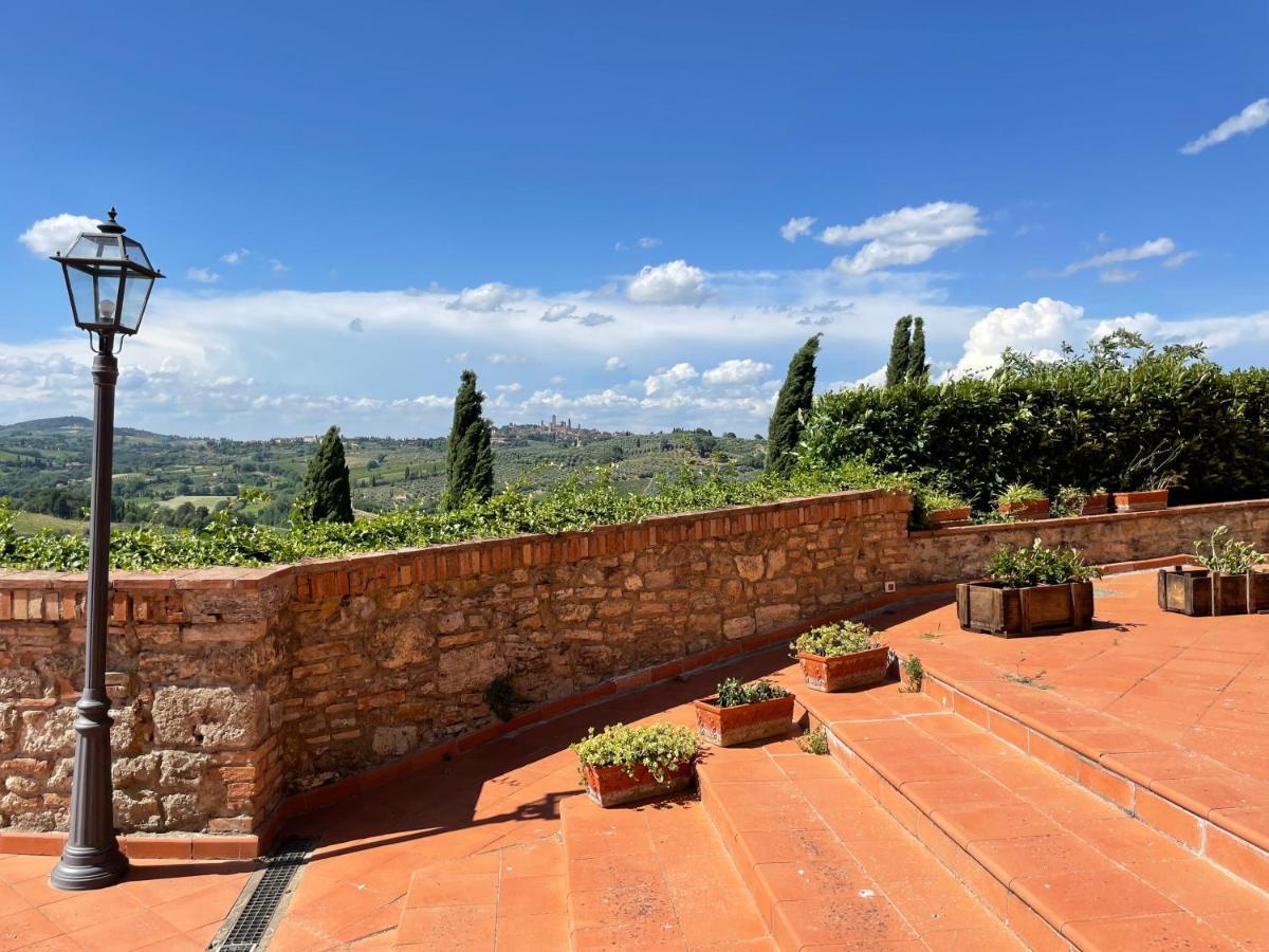 Agriturismo Castello Di Montauto San Gimignano Exterior foto