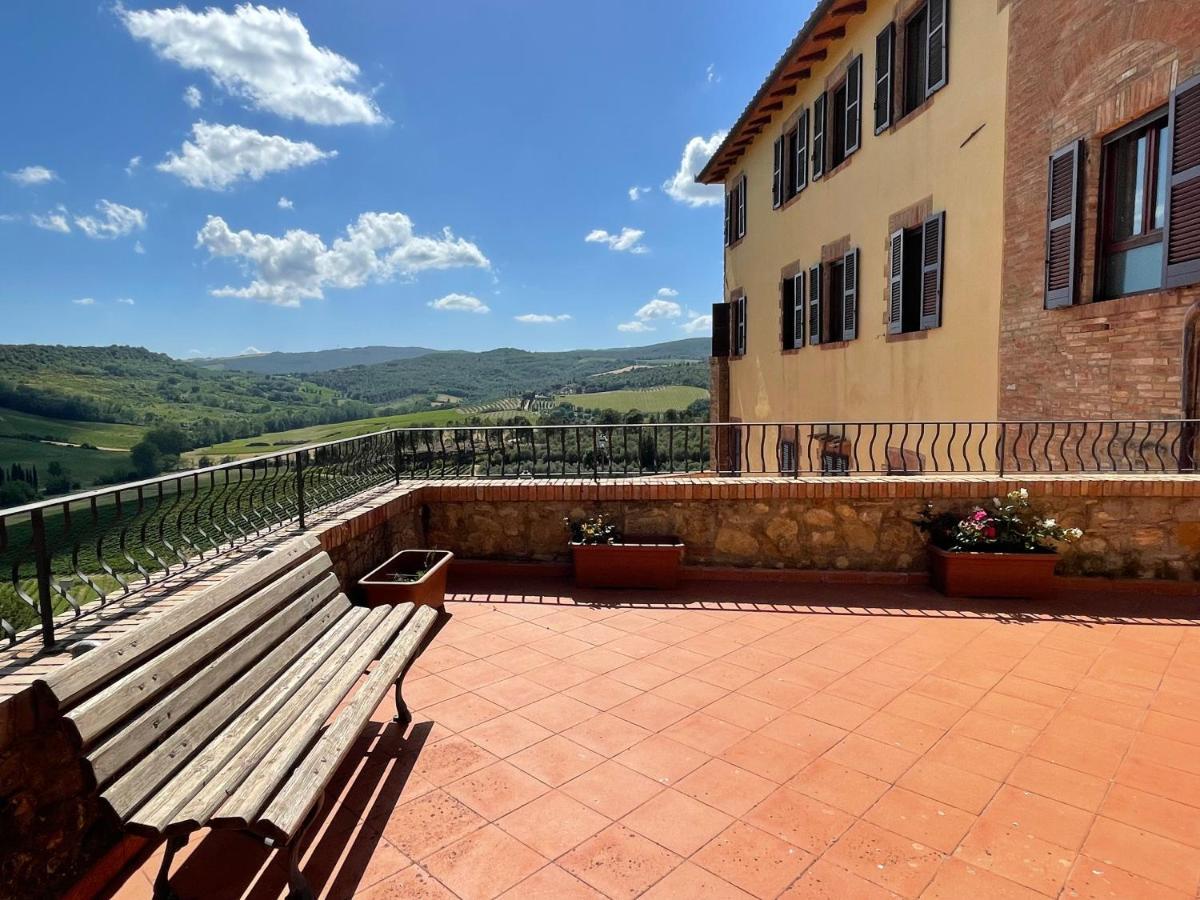 Agriturismo Castello Di Montauto San Gimignano Exterior foto