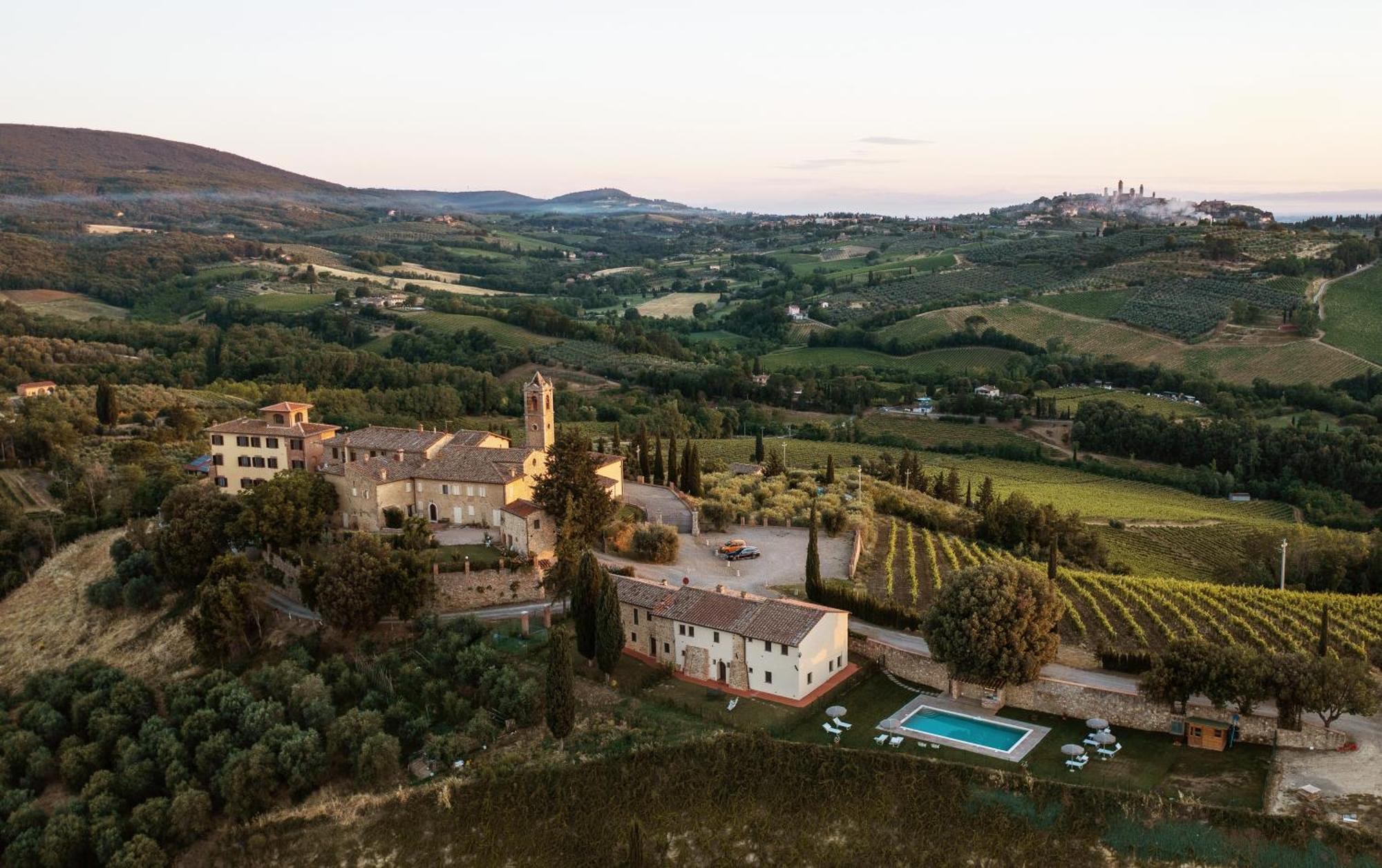 Agriturismo Castello Di Montauto San Gimignano Exterior foto